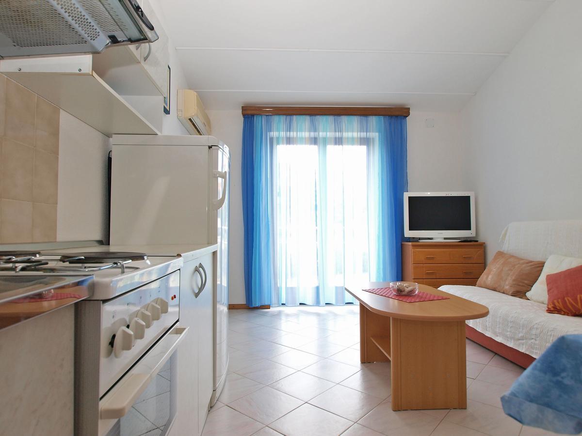Apartments Slavka 1155 Pula Exterior foto
