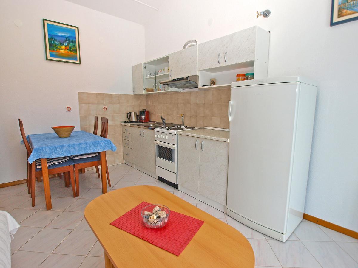 Apartments Slavka 1155 Pula Exterior foto